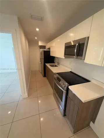 821 SW 18th Avenue Miami FL 33135