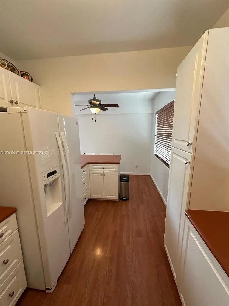 449 Fanshaw K Boca Raton FL 33434