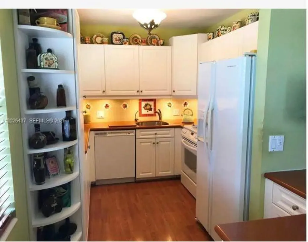 449 Fanshaw K Boca Raton FL 33434