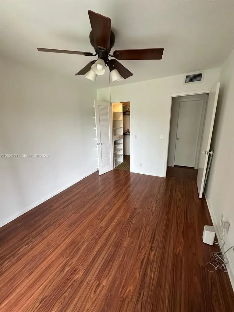 449 Fanshaw K Boca Raton FL 33434