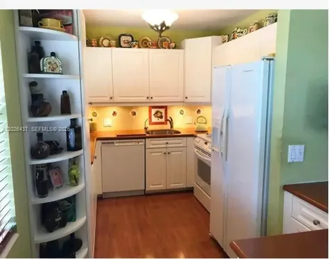 449 Fanshaw K Boca Raton FL 33434