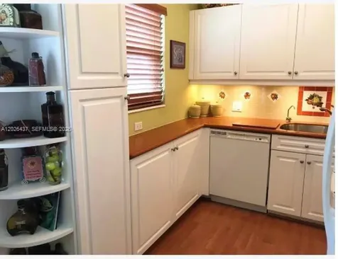 449 Fanshaw K Boca Raton FL 33434