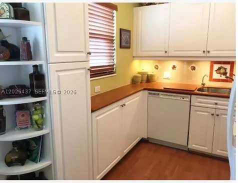 449 Fanshaw K Boca Raton FL 33434