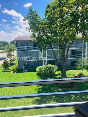 449 Fanshaw K Boca Raton FL 33434