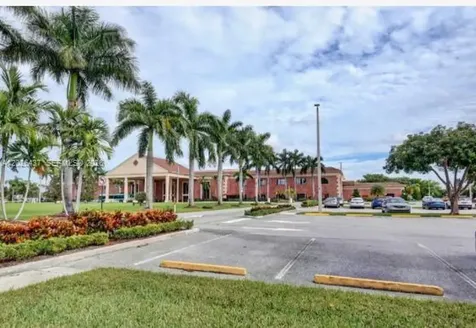 449 Fanshaw K Boca Raton FL 33434