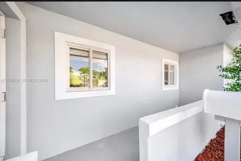 6812 Rio Pinar North Lauderdale FL 33068