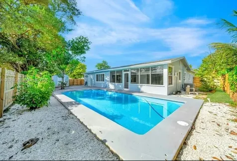 6812 Rio Pinar North Lauderdale FL 33068