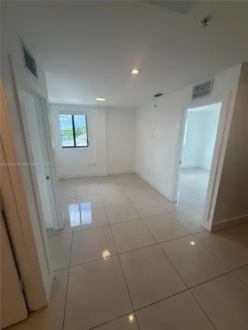 821 SW 18th Avenue Miami FL 33135