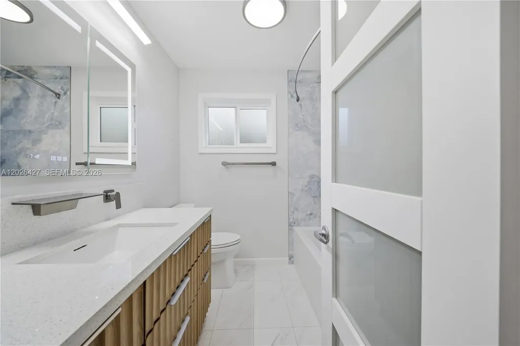 2202 N 42nd Avenue Hollywood FL 33021