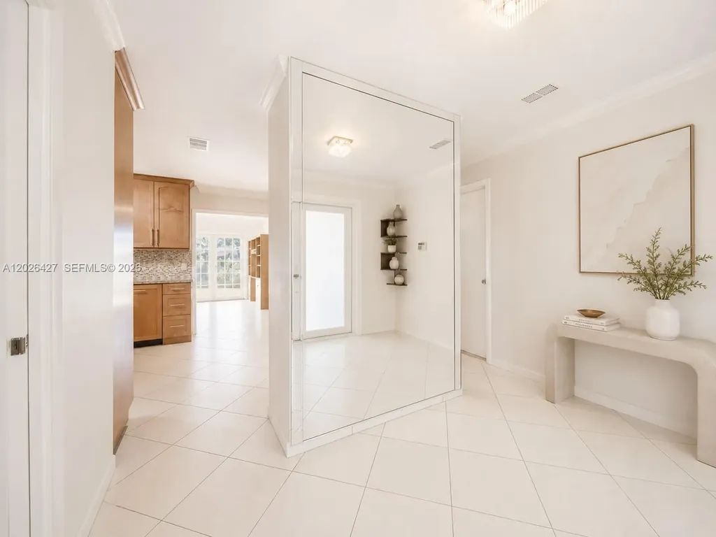 2202 N 42nd Avenue Hollywood FL 33021