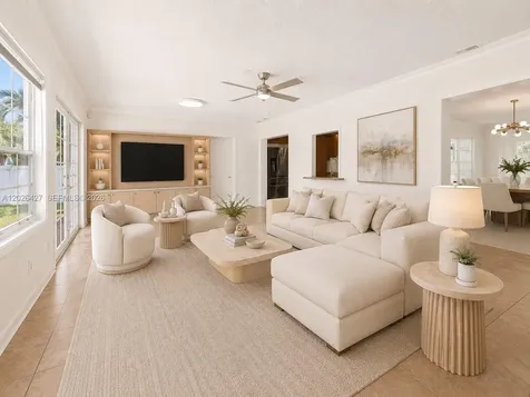 2202 N 42nd Avenue Hollywood FL 33021