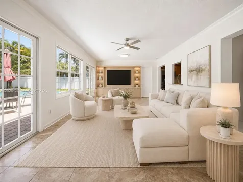 2202 N 42nd Avenue Hollywood FL 33021