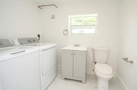 20720 NW 34 Avenue Miami Gardens FL 33056