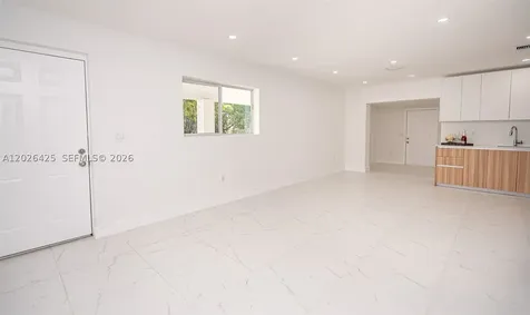 20720 NW 34 Avenue Miami Gardens FL 33056
