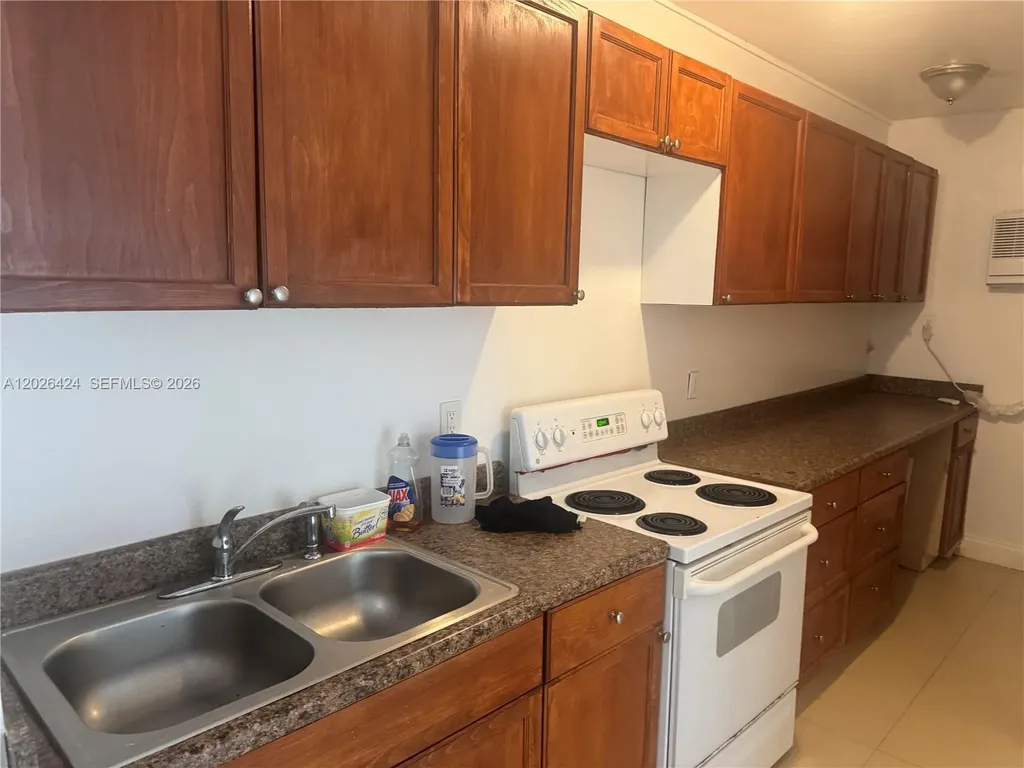 1180 NE 160th Terrace North Miami Beach FL 33162