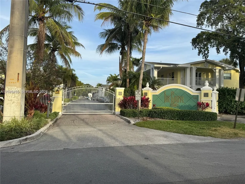 2660 NE 8th Avenue Wilton Manors FL 33334