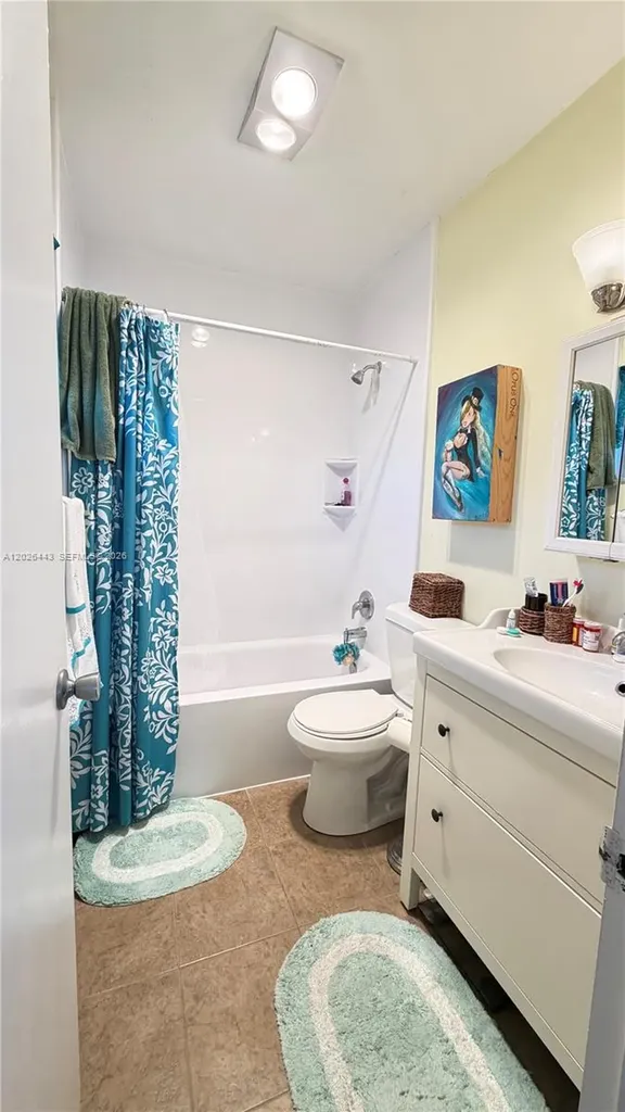 5300 Washington Street Hollywood FL 33021