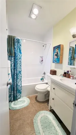 5300 Washington Street Hollywood FL 33021
