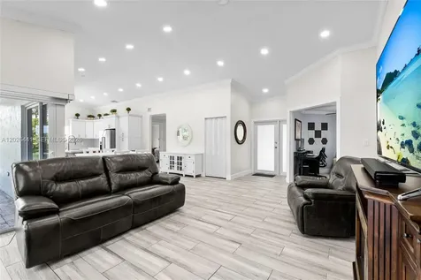 15037 Brighton Lane Davie FL 33331
