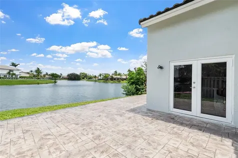 15037 Brighton Lane Davie FL 33331