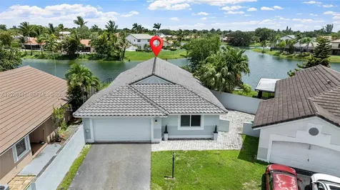 15037 Brighton Lane Davie FL 33331