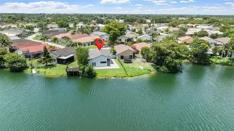 15037 Brighton Lane Davie FL 33331