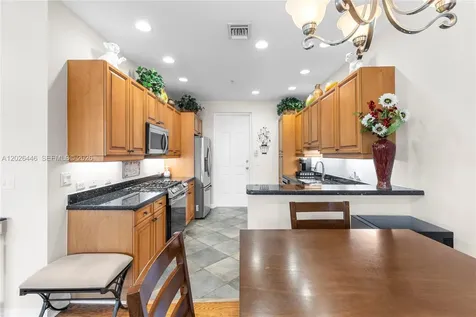 3020 NW 125th Avenue Sunrise FL 33323