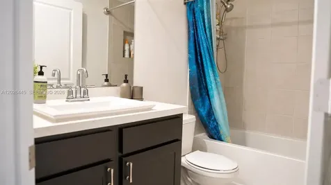 1202 NW 208th Terrace Miami Gardens FL 33169