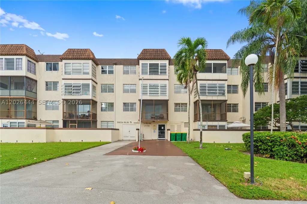 7100 NW 17th Street Plantation FL 33313