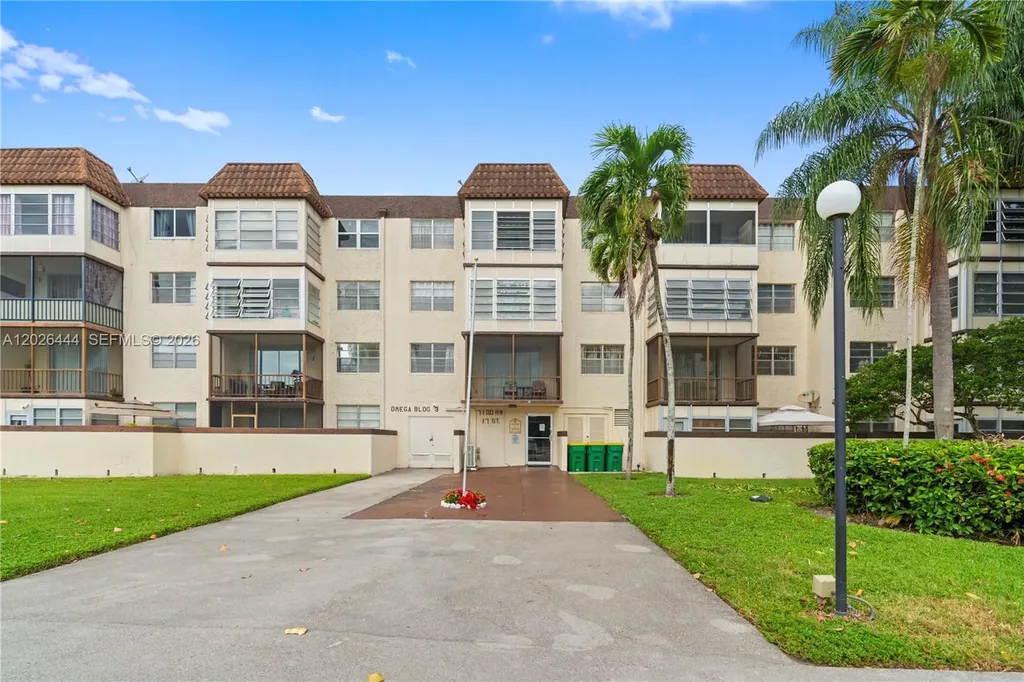 7100 NW 17th Street Plantation FL 33313