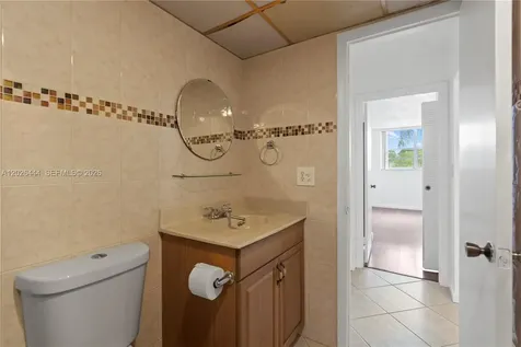7100 NW 17th Street Plantation FL 33313