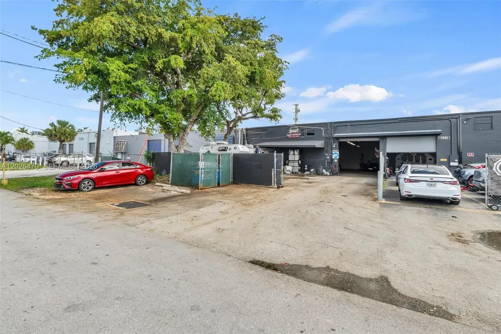 7850 NW 56th Street Doral FL 33166