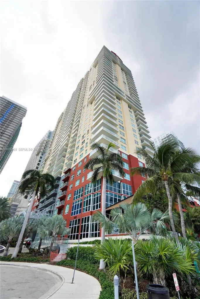 1155 Brickell Bay Drive Miami FL 33131