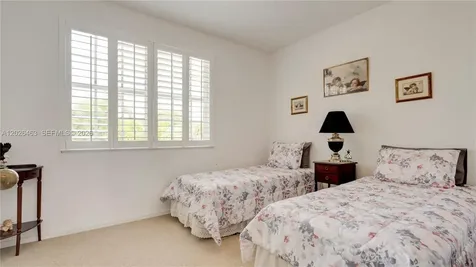 8054 Sanibel Drive Tamarac FL 33321