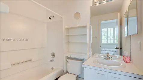 8054 Sanibel Drive Tamarac FL 33321