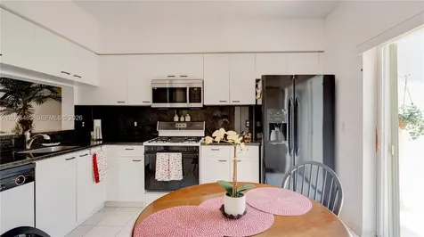 8054 Sanibel Drive Tamarac FL 33321