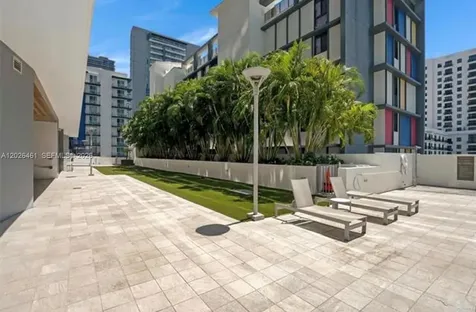 1010 SW 2nd Avenue Miami FL 33130