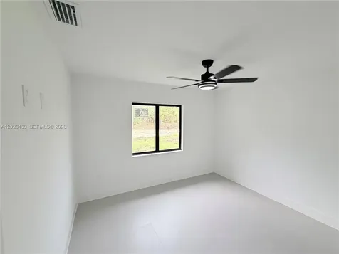 911 Cleveland Avenue Lehigh Acres FL 33972