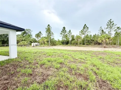 911 Cleveland Avenue Lehigh Acres FL 33972
