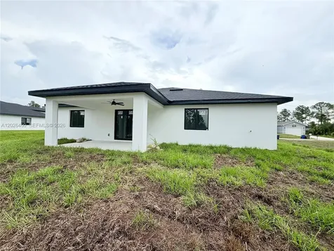911 Cleveland Avenue Lehigh Acres FL 33972