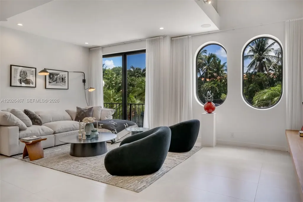 10659 NE Quaybridge Court Miami FL 33138