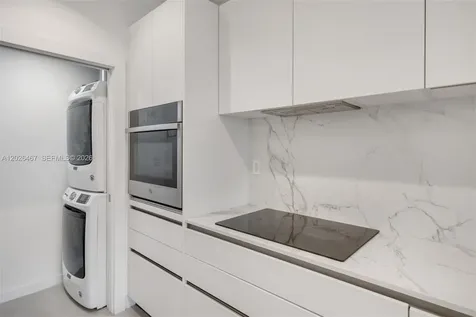 10659 NE Quaybridge Court Miami FL 33138