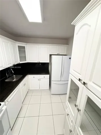 5201 NW 7th Street Miami FL 33126