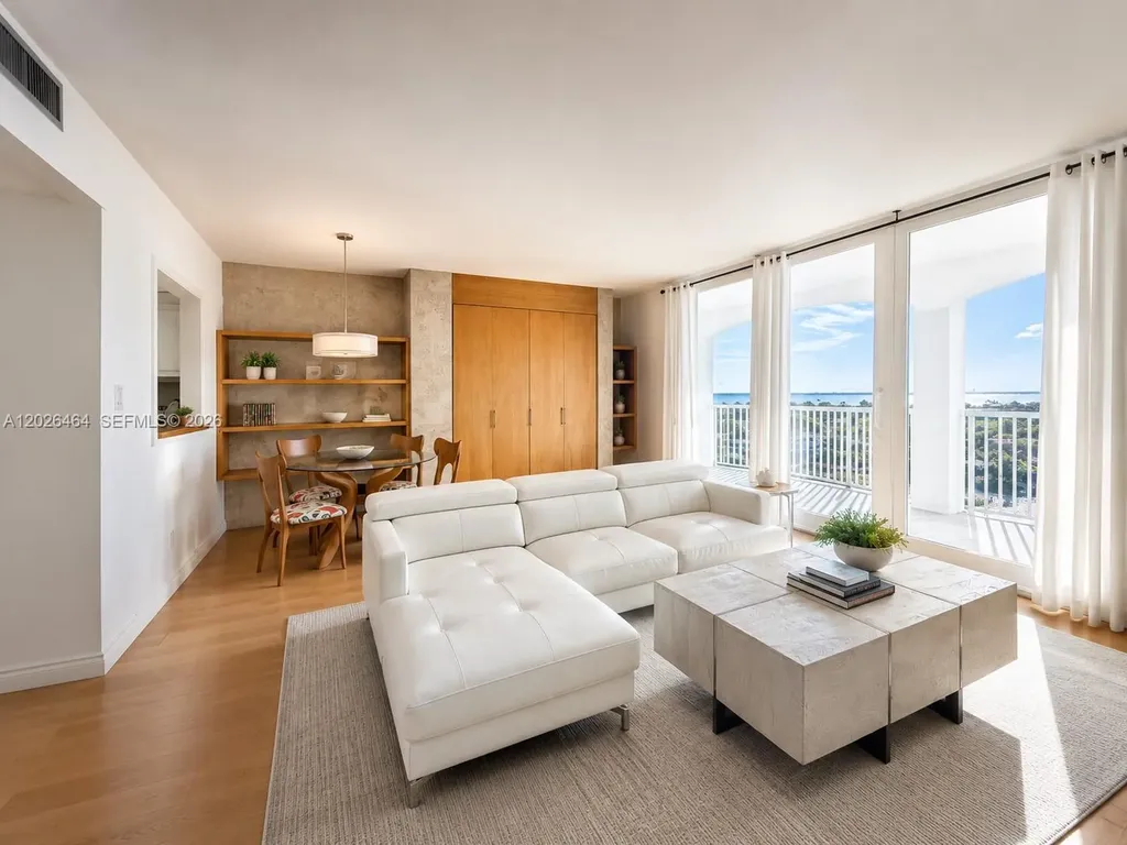 5401 Collins Avenue Miami Beach FL 33140