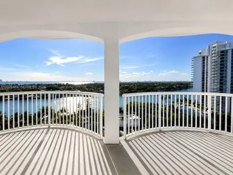 5401 Collins Avenue Miami Beach FL 33140