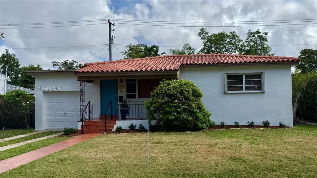 6047 SW 14th Street West Miami FL 33144