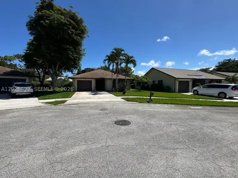 2736 Carnation Court Delray Beach FL 33445