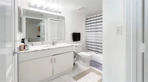 1200 Brickell Bay Drive Miami FL 33131