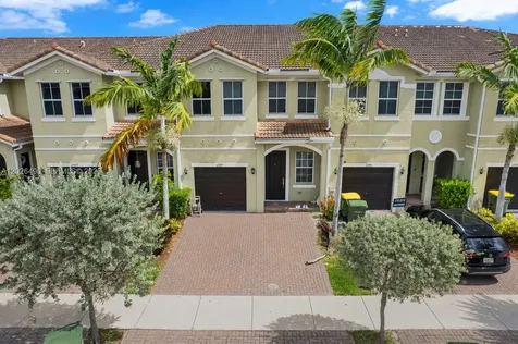 2377 SE 14th Street Homestead FL 33035