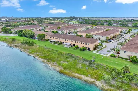 2377 SE 14th Street Homestead FL 33035